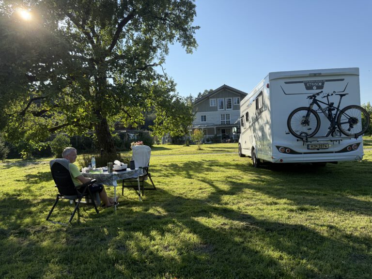 Hinterlandcamp bei Sabine und Holger – Atellier W3 in Weitau bei Griesstätt