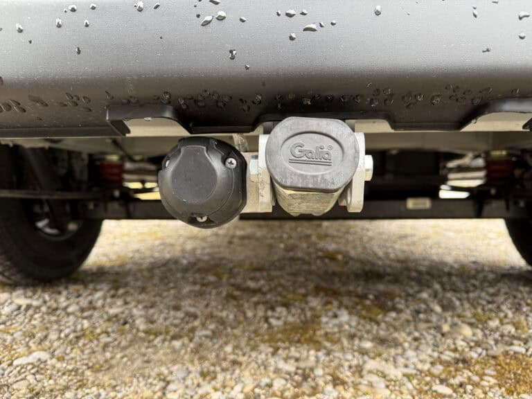 Problem Anhängekupplung in Verbindung mit dem Spacemaker – Thomas muss helfen – Wir fahren bei 25cm Neuschnee nach Deiningen